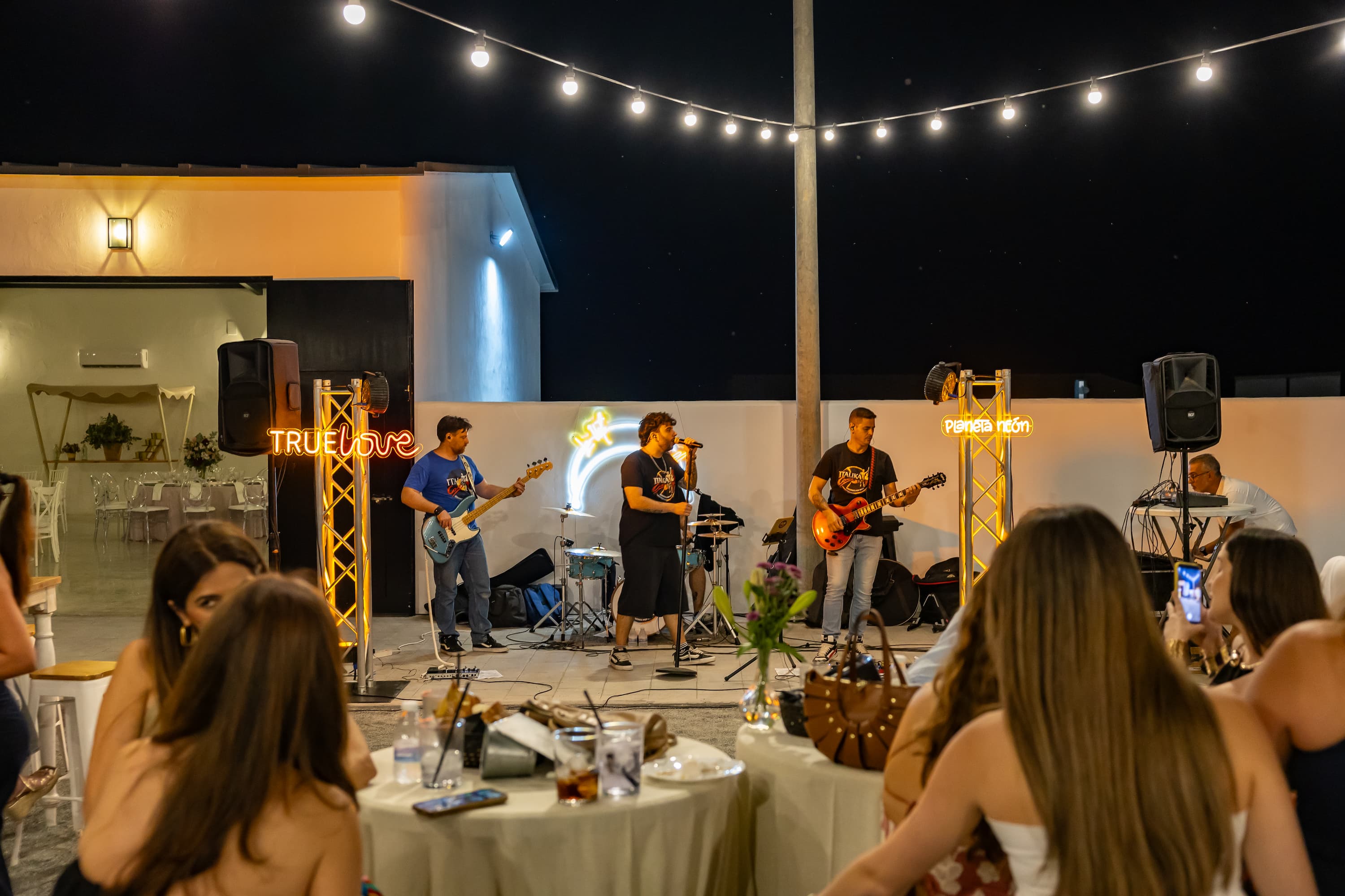 Finca El Giraldillo — actuación en directo